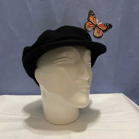 Wool News Boy Beret Hat - Picture 2 of 5